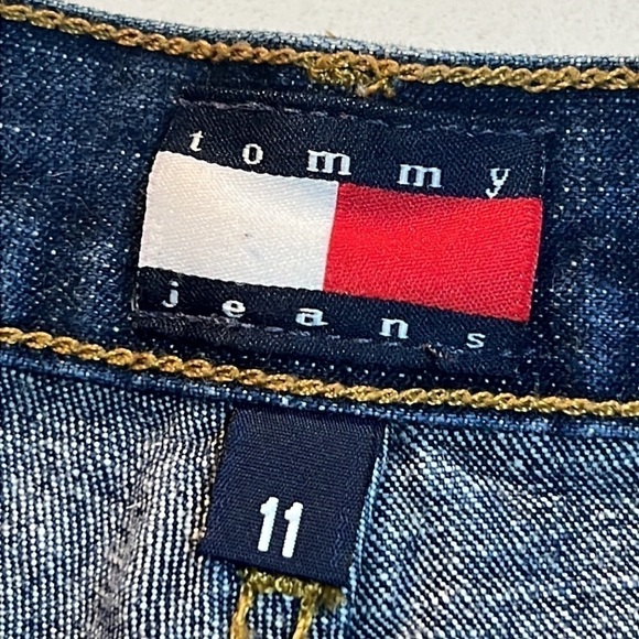 Tommy Hilfiger Vintage 1999  Kelly Denim Short. Authentic Wash. size 11 - Picture 5 of 10